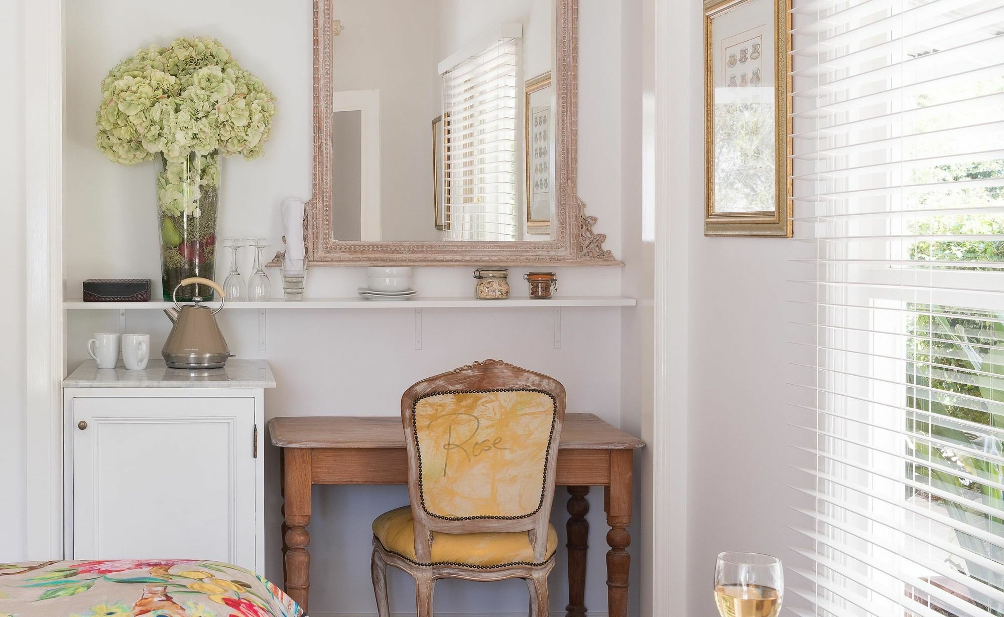 Abelia House Bed & Breakfast Byron Bay Exterior foto